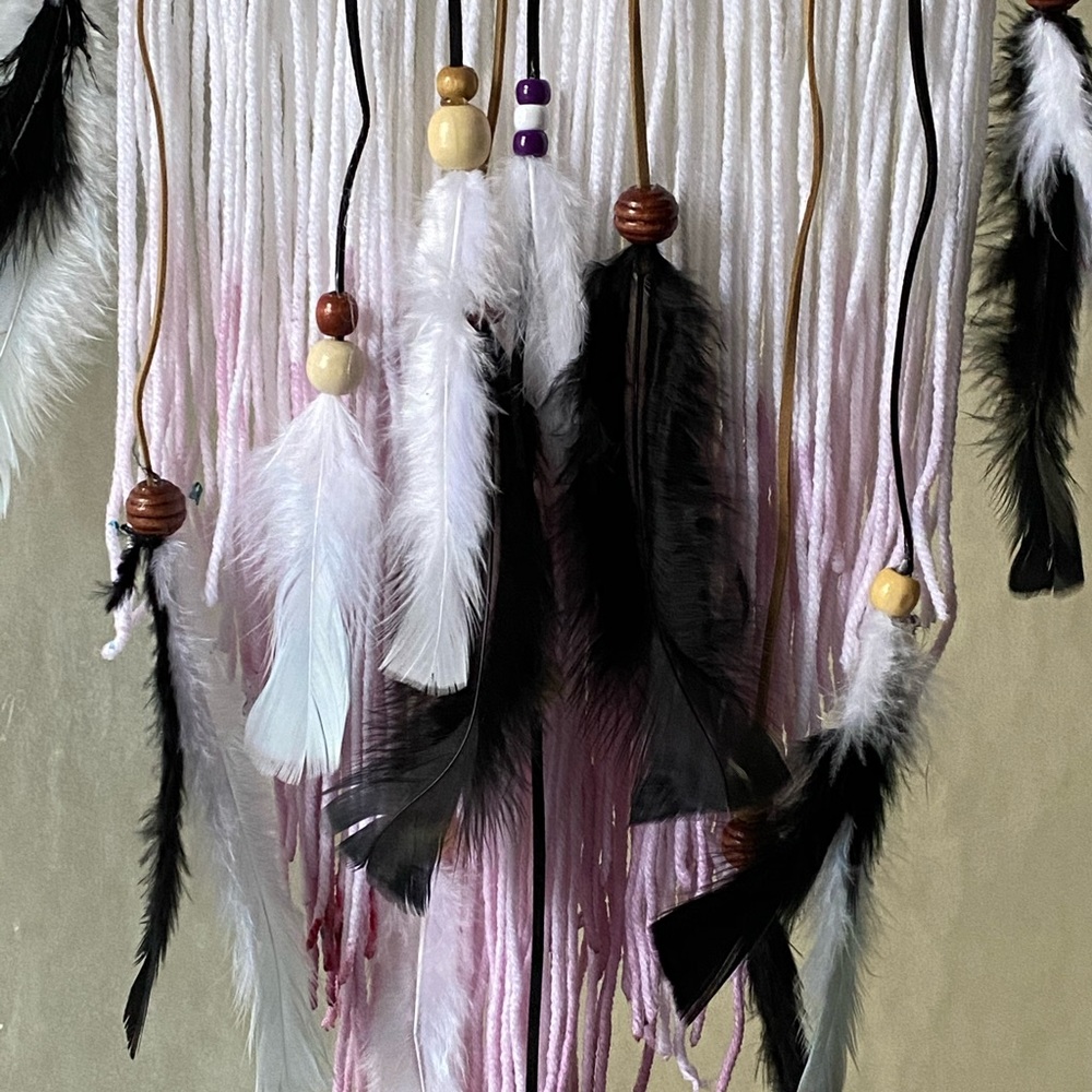 Handmade Lotus Dreamcatcher - Picture 5 of 5
